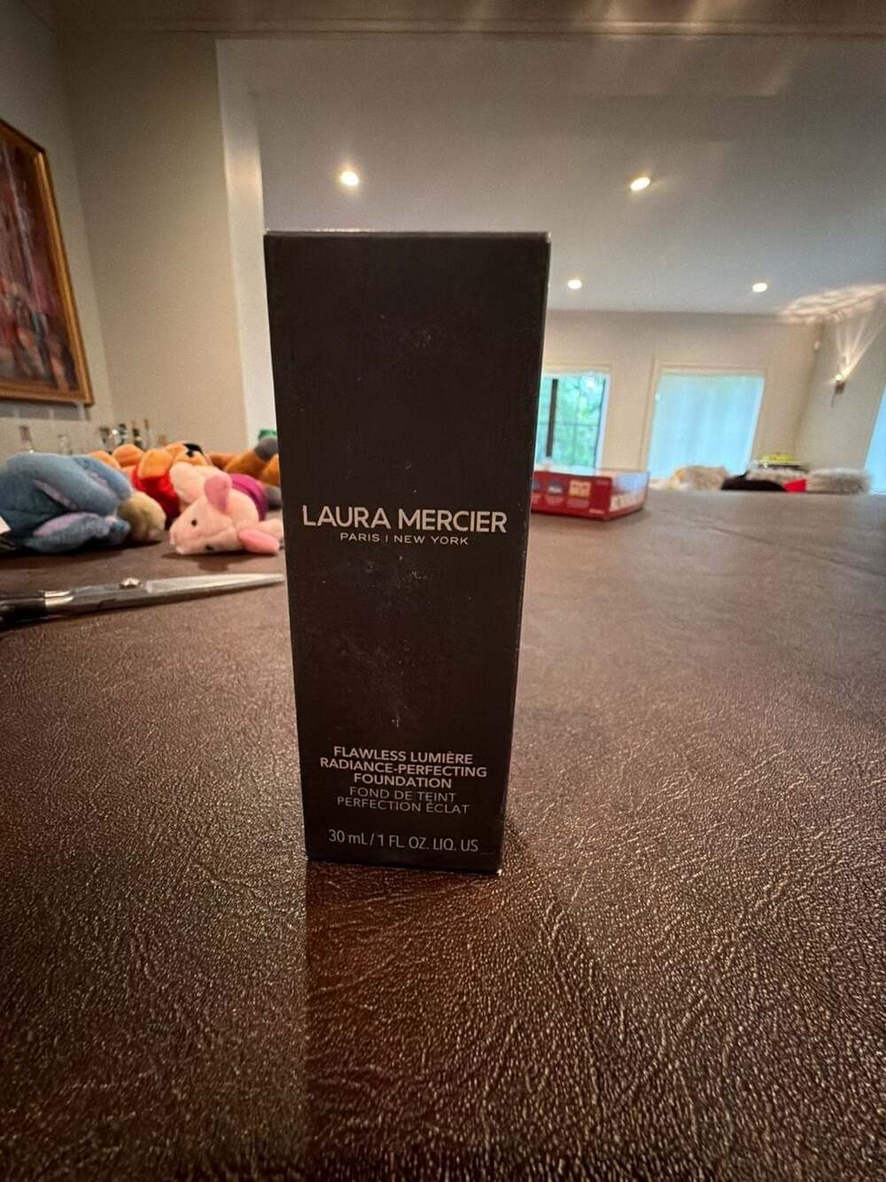 Laura Mercier Flawless Lumière Radiance-Perfecting Foundation 2W1.5 Bisque